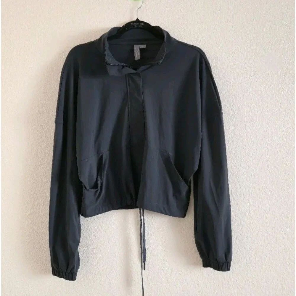 Sweaty Betty Explorer 1/4 Zip Sweatshirt Womens Size 12 Gray Crop Pullover